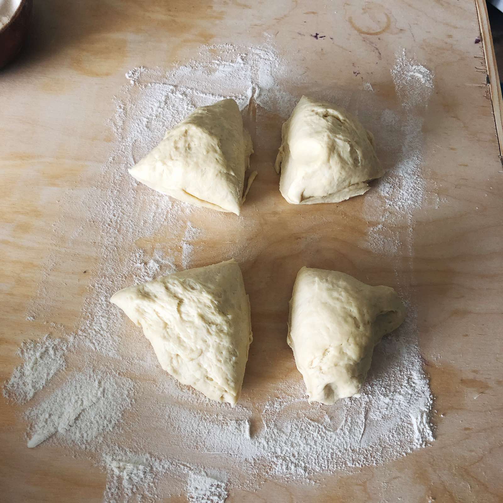 лепёшки на кефире на сковороде с сыром и зеленью